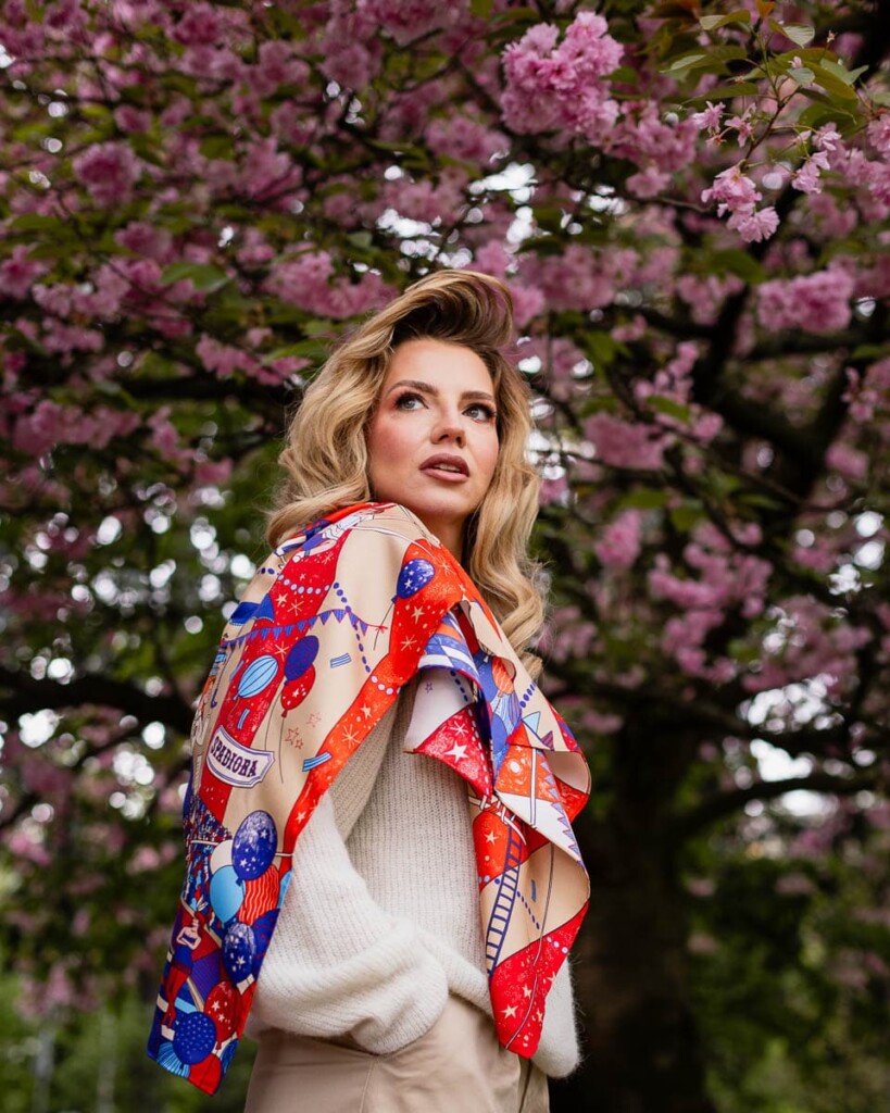 jedwabna apaszka cyrk spadiora 5