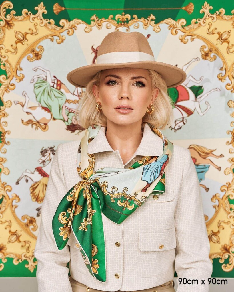 Spadiora jedwabna apaszka karuzela butelkowa zieleń