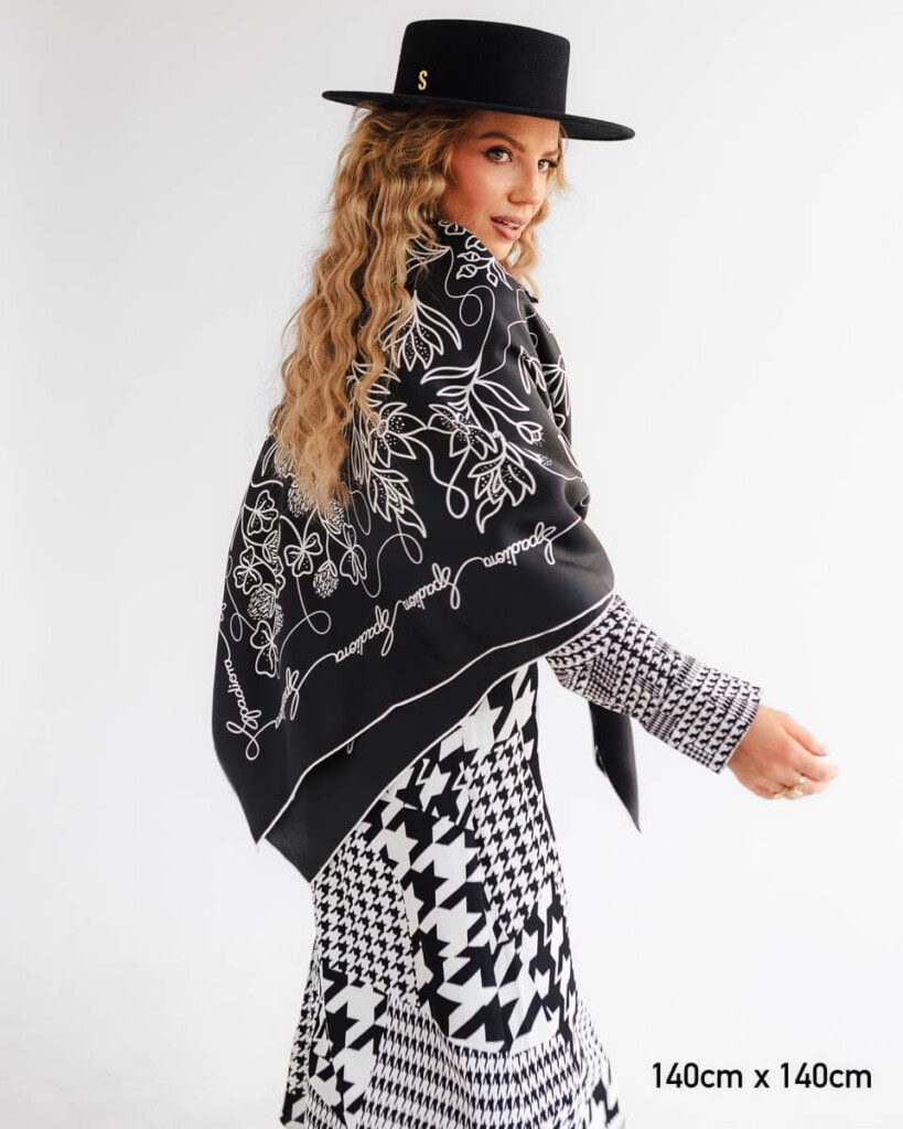 apaszka jedwabna dwustronna feminimal czarna spadiora 13