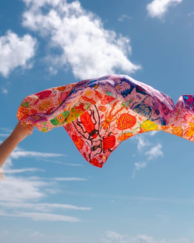 apaszka jedwabna dwustronna żuki spadiora 37