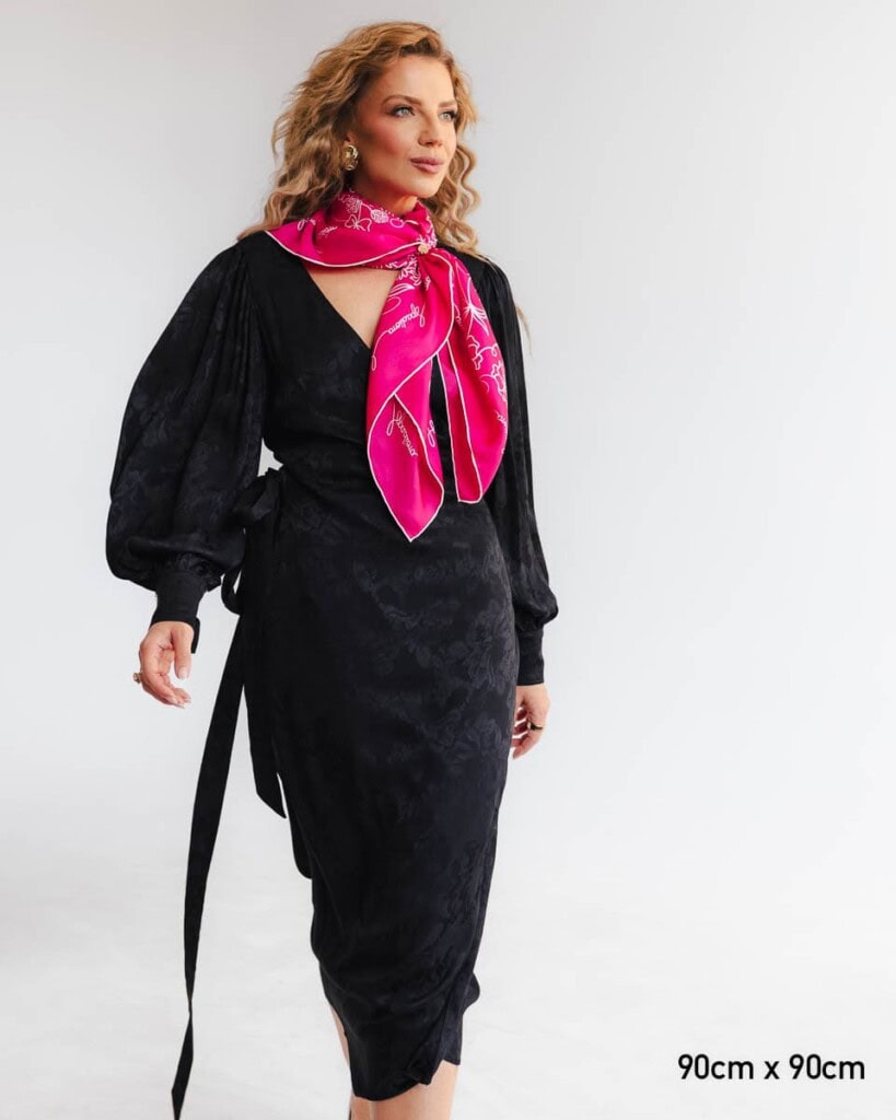 apaszka jedwabna dwustronna feminimal rozowa spadiora 28