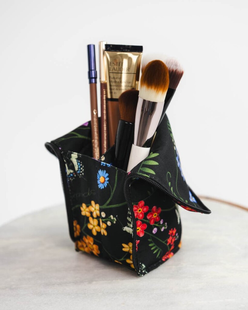 kosmetyczka na pedzle ingo rozlaka spadiora 1