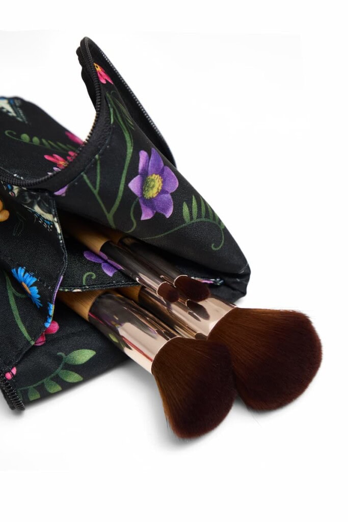 kosmetyczka na pedzle ingo rozlaka spadiora 6