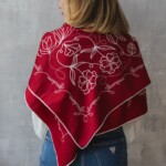 chusta welniano jedwabna dwustronna feminimal bordo spadiora 1