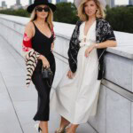 chusta welniano-jedwabna dwustronna rok weza feminimal czarna spadiora 1