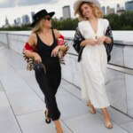 chusta welniano-jedwabna dwustronna rok weza feminimal czarna spadiora 2