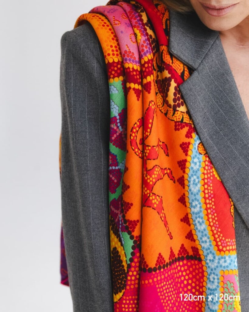 chusta welniano jedwabna dwustronna fauna spadiora 2