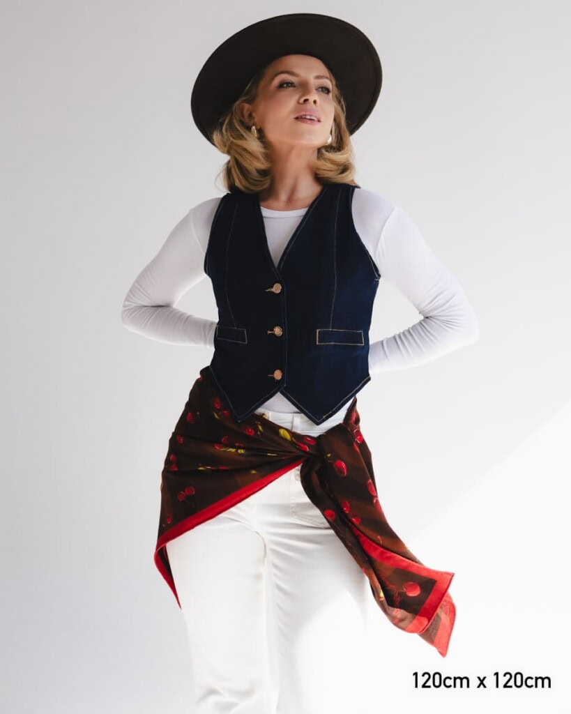 chusta welniano jedwabna dwustronna wisnie spadiora 2